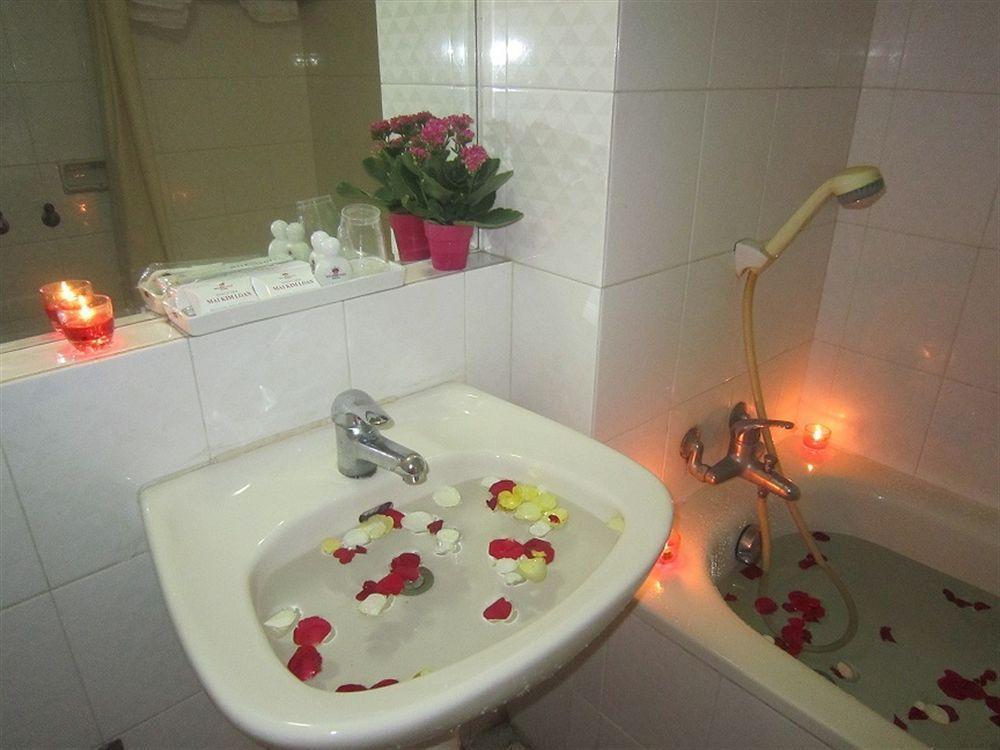 Mai Kim Loan Hotel Ho Chi Minh City Bagian luar foto